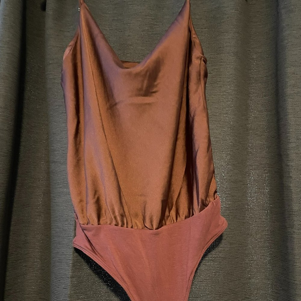 Lulu's - Emmerson Rusty Rose Satin Sleeveless Cowl Neck Bodysuit